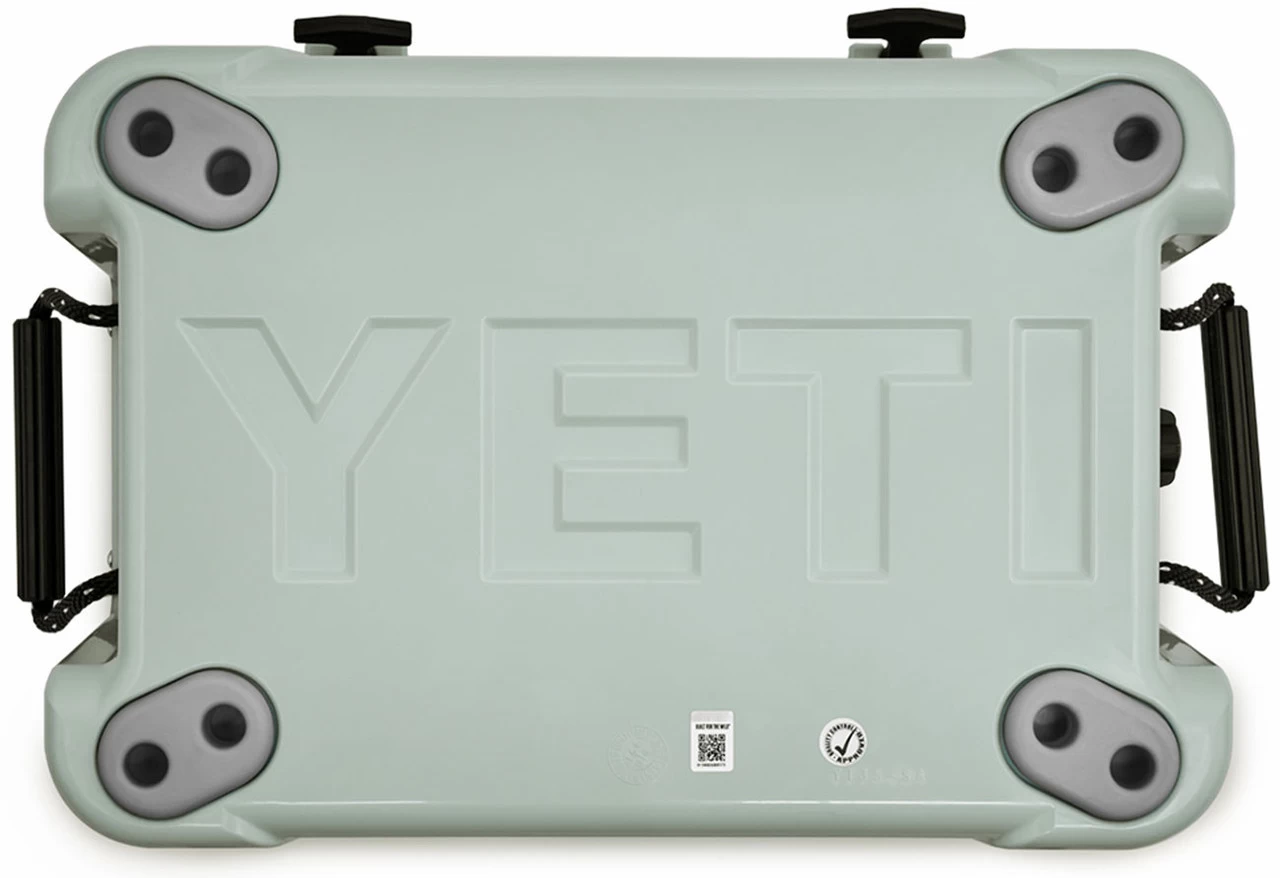 YETI Tundra 35 Quart Cooler - Sagebrush Green 3 YETI Tundra 35 Quart Cooler - Sagebrush Green - Image 3